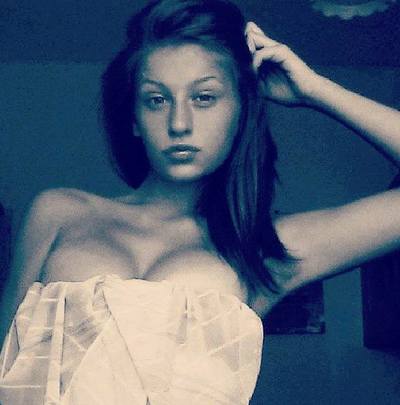 Escorts like Nicole are down to fuck you now!
