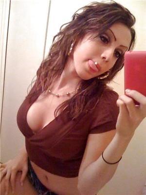 Ofelia is a cheater looking for a guy like you!