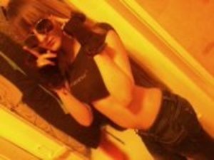Looking for local cheaters? Take Malinda from Quebec home with you