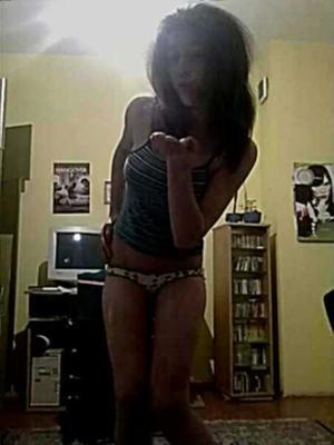 Alyssa from Illinois is interested in nsa sex with a nice, young man