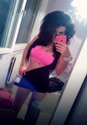 Gabriella from Vermont is looking for adult webcam chat
