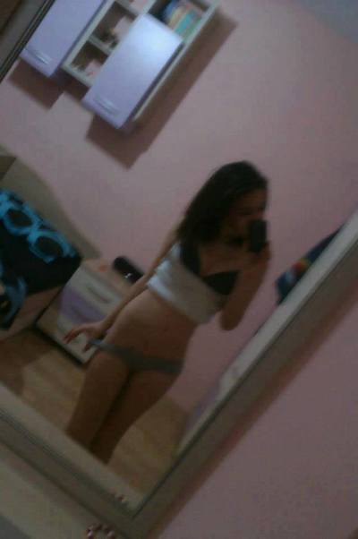 Looking for girls down to fuck? Samantha from California is your girl