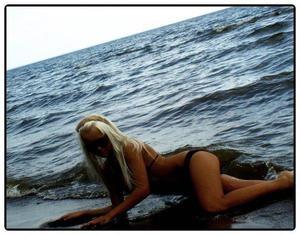 Cheaters like Jessica from Wisconsin are looking for you