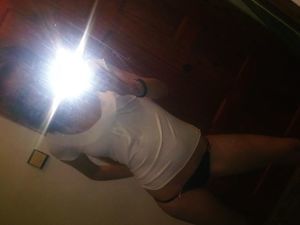 Bobbi from Colorado is looking for adult webcam chat