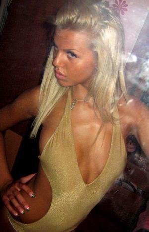 Escorts like Devin are down to fuck you now!