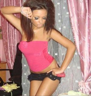 Mckayla from Maryland is interested in nsa sex with a nice, young man