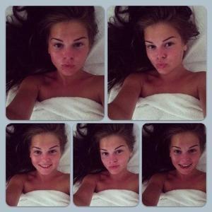 Hailie from Oklahoma is looking for adult webcam chat