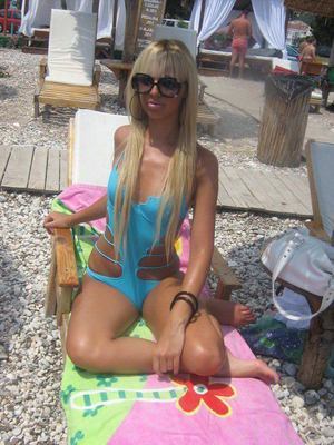 Sara from California is looking for adult webcam chat
