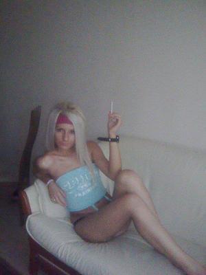 Finding a fuck buddy like Kaylie from Quebec has never been easier