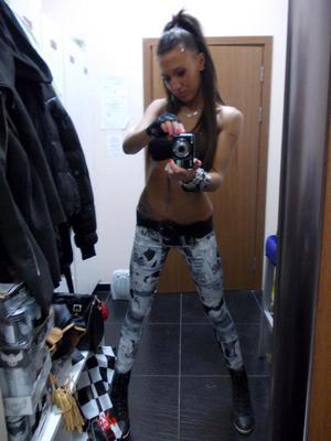 Stefania from  is looking for adult webcam chat