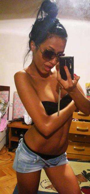 Looking for girls down to fuck? Ashlie from Wisconsin is your girl